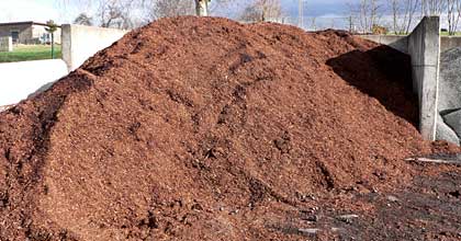 Orthey-Tiefbau Verkauf von Rindenmulch im Westerwald